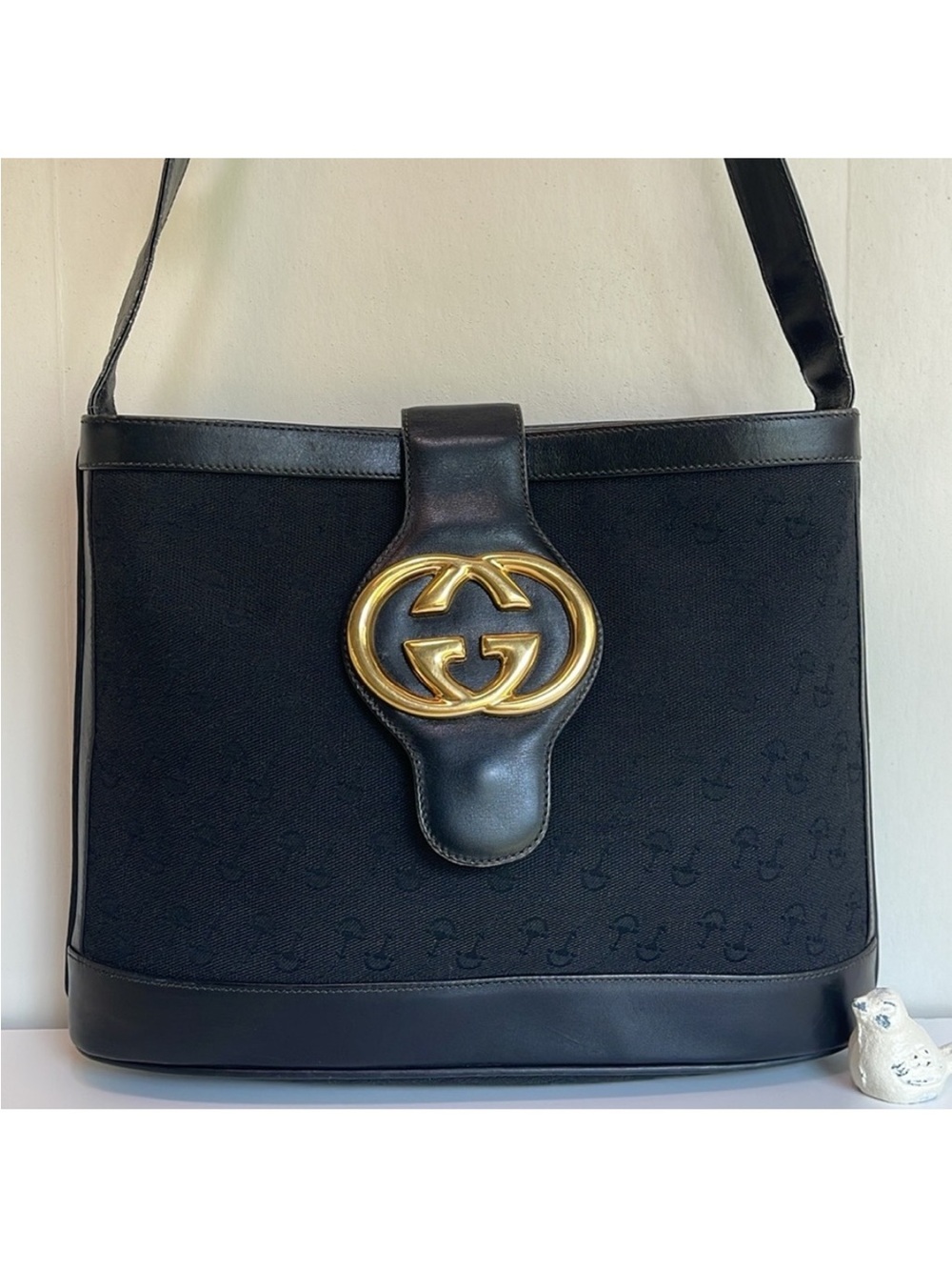 Gucci Vintage 1970’s Shoulder Bag #32